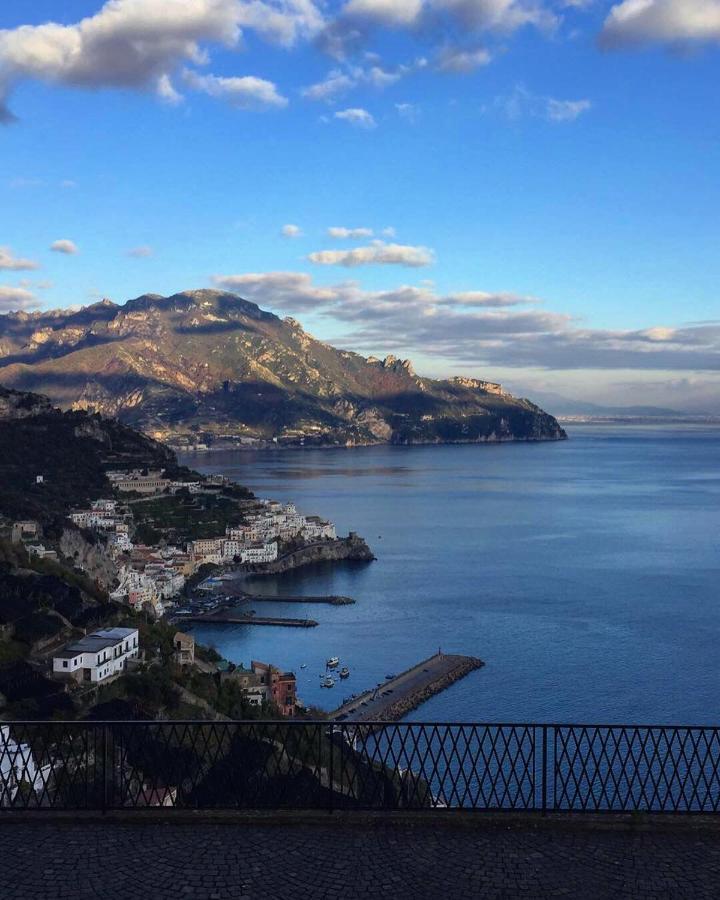 Amalfi Resort Buitenkant foto