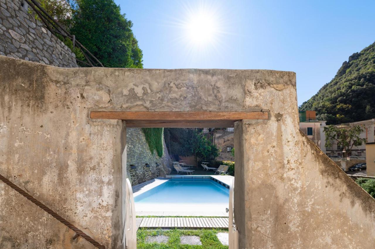 Amalfi Resort Buitenkant foto