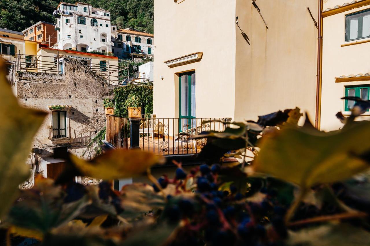 Amalfi Resort Buitenkant foto
