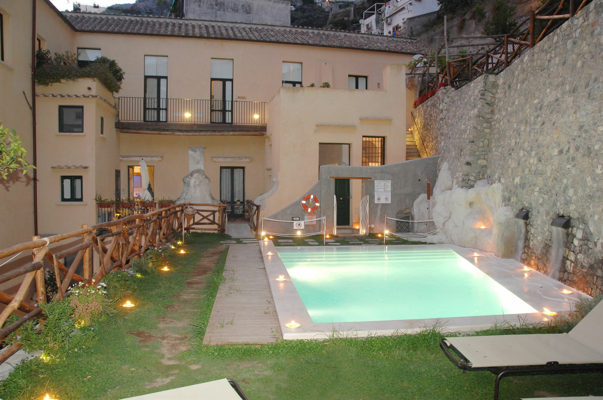Amalfi Resort Buitenkant foto